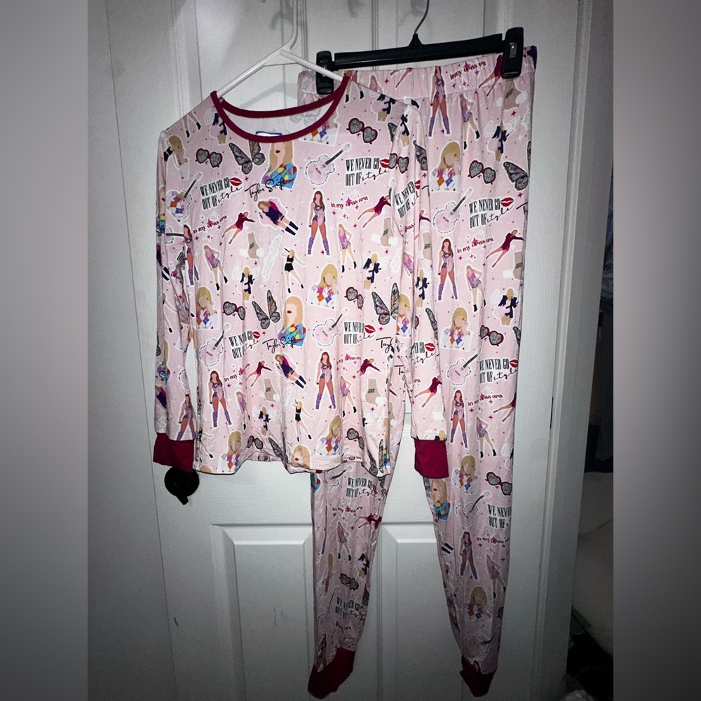Taylor Swift Character Pajama Set